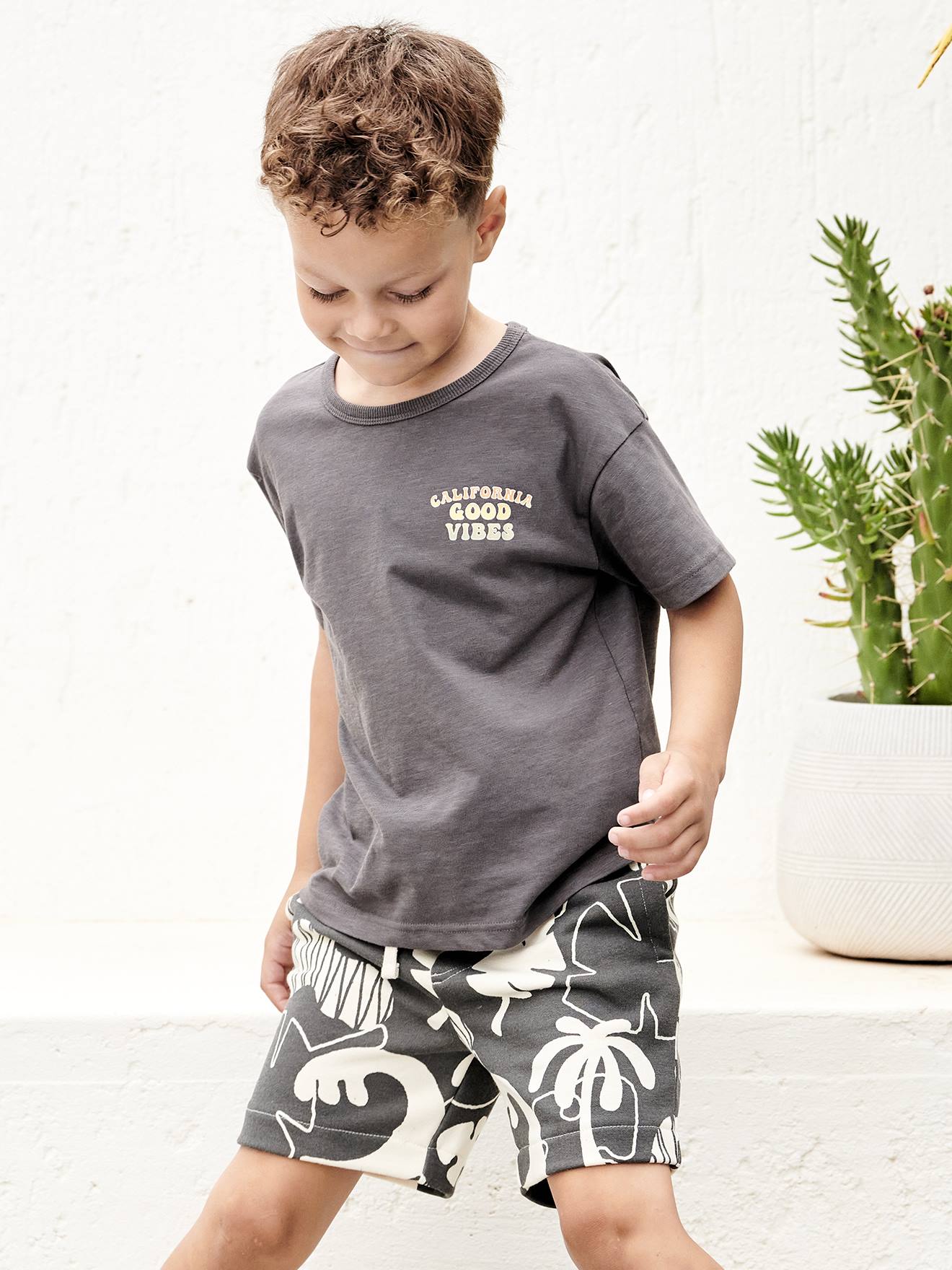 https://kids-avenue.com.ua/pages/gallery/6306/tee-shirt-maxi-motif-dos-garcon (4).jpg